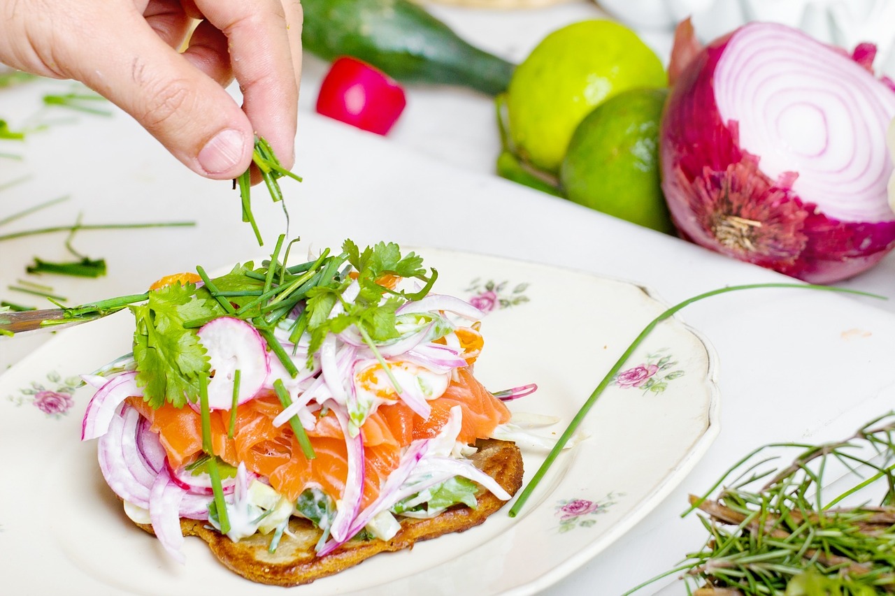 III.2.4.6 Tee-Sandwiches mit Lachs Tee Sandwiches
