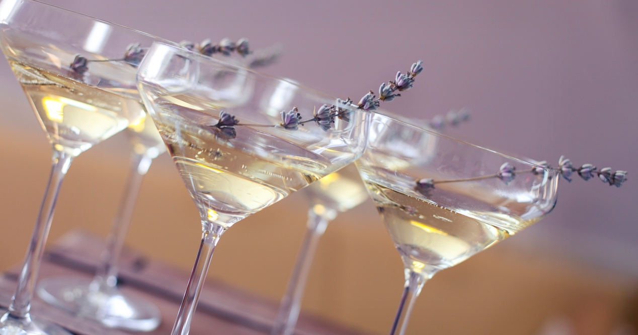 Lavendel-Aperitif mit Prosecco