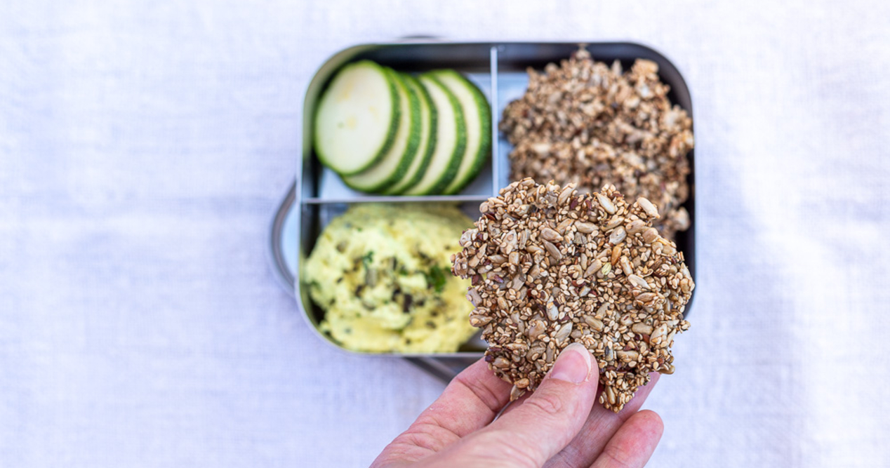 Knusprige low carb Cracker