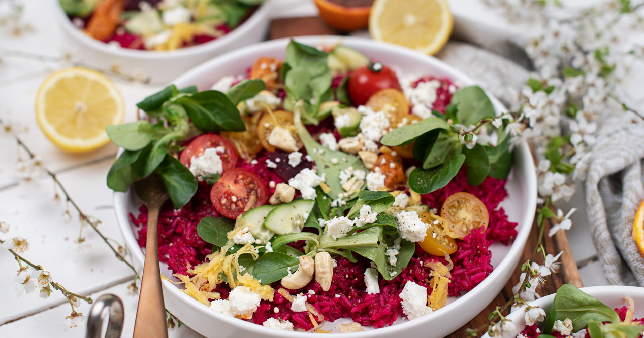 Superfood Roter Rüben Salat mit Feta und Teedressing