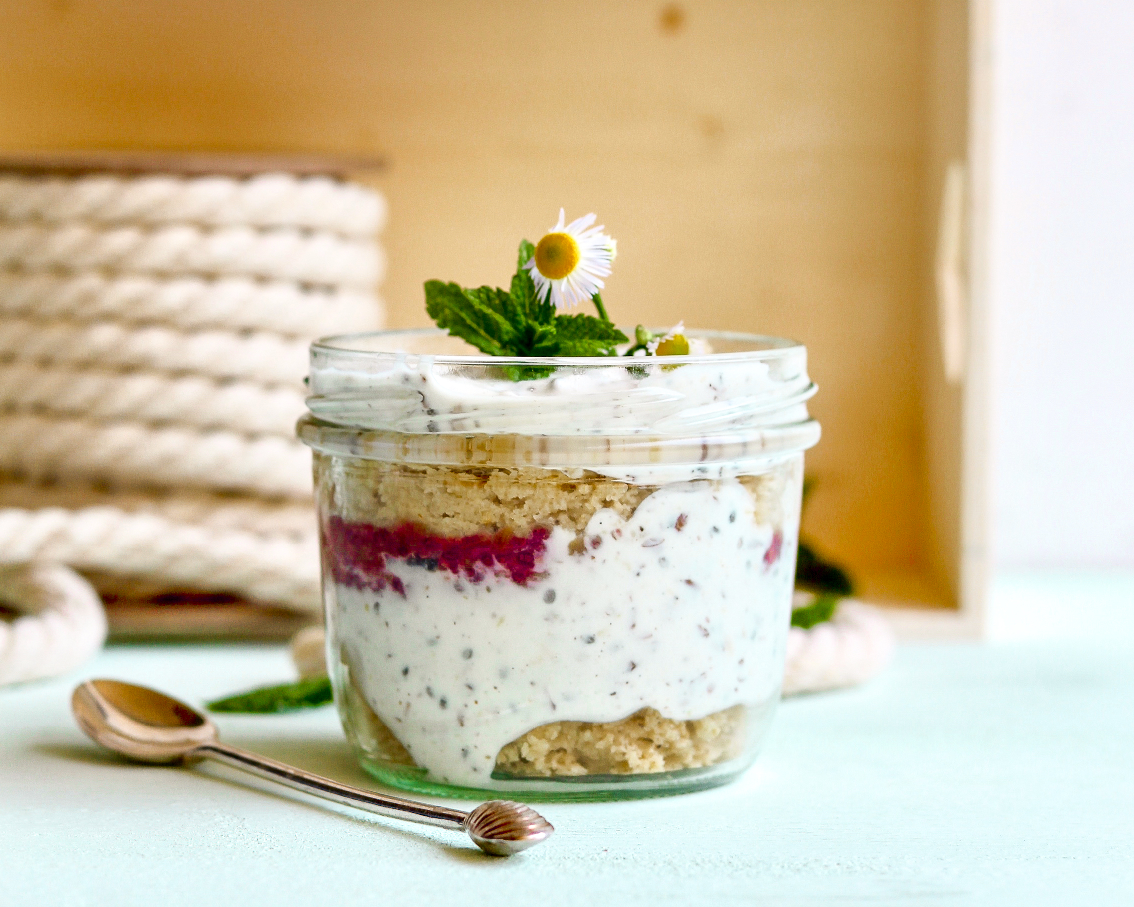 III.2.6.25. Erdbeer Tiramisu mit Lavendel Erdbeer Tiramisu mit Lavendel